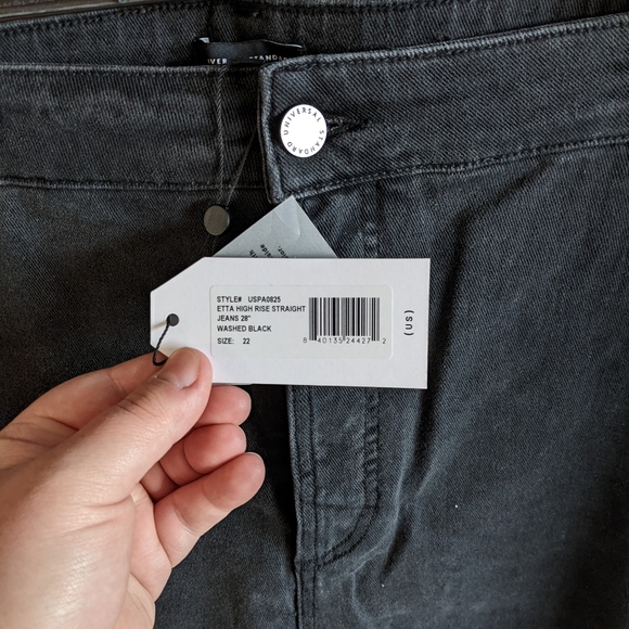 Etta High Rise Jeans Universal Standard Washed Black - Picture 2 of 2
